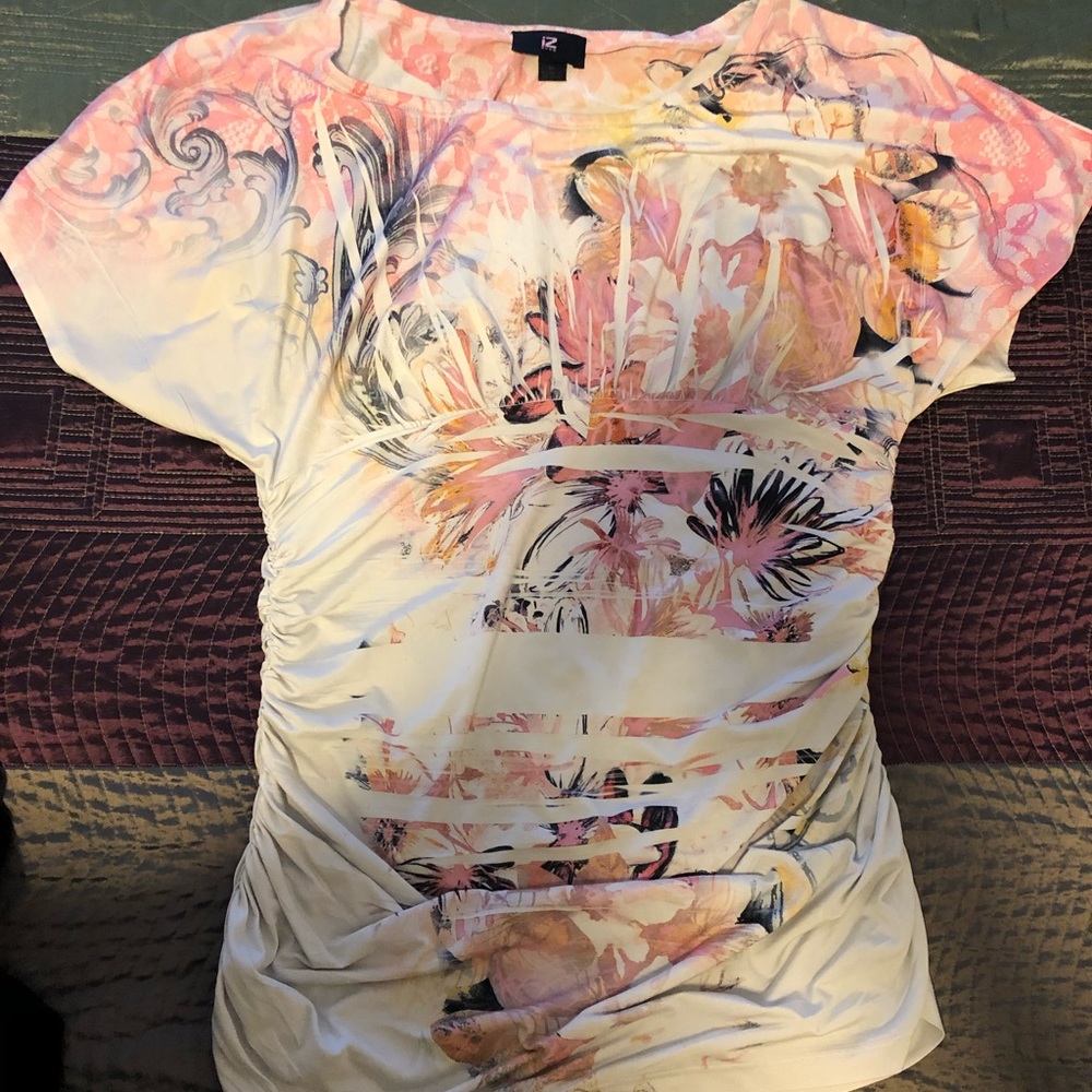 Flowery shirt